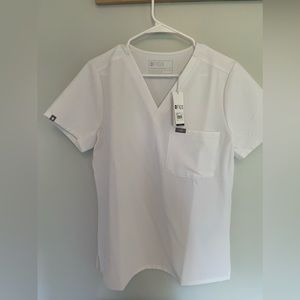 Figs optic white scrub top M